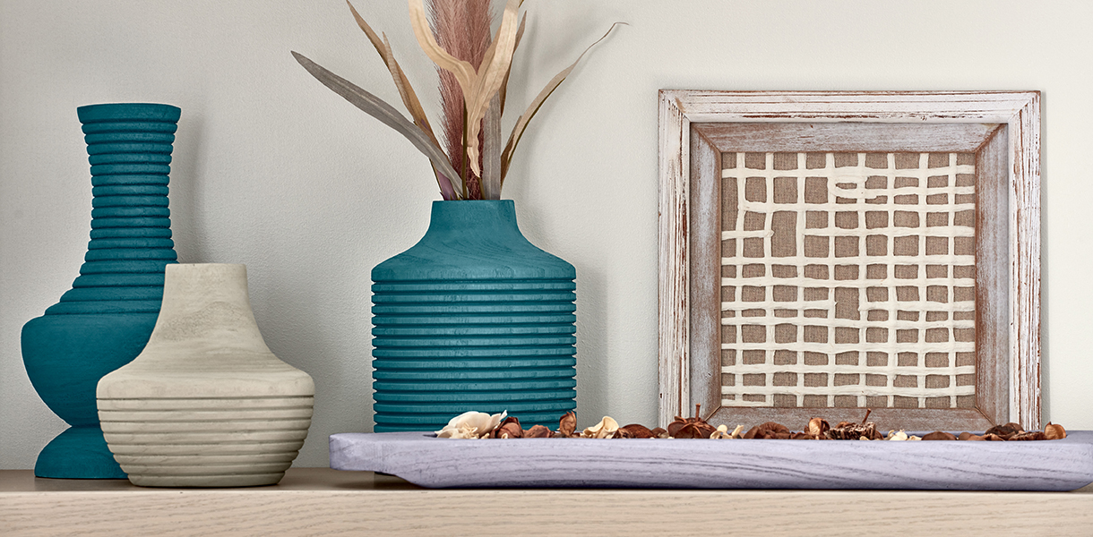 Bay Blue Minwax 2024 Color of the Year Minwax®