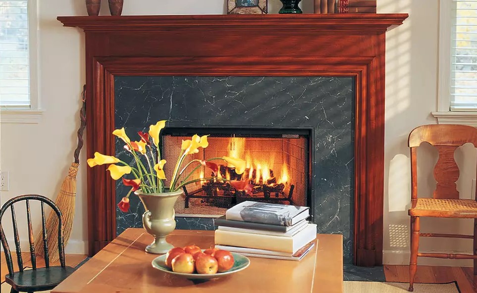 Fireplace finished with Minwax® Wood Finish™ Red Oak followed by three coats of Minwax® Fast-Drying Polyurethane in a gloss shee